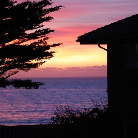 Gualala Surf Inn On The Ocean Bluff Exterior photo