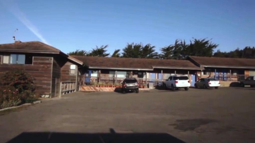 Gualala Surf Inn On The Ocean Bluff Exterior photo