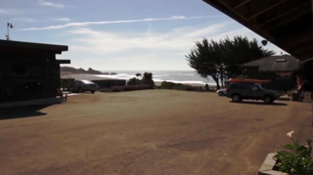 Gualala Surf Inn On The Ocean Bluff Exterior photo